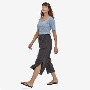 Patagonia Garden Island Pant in Ink Black